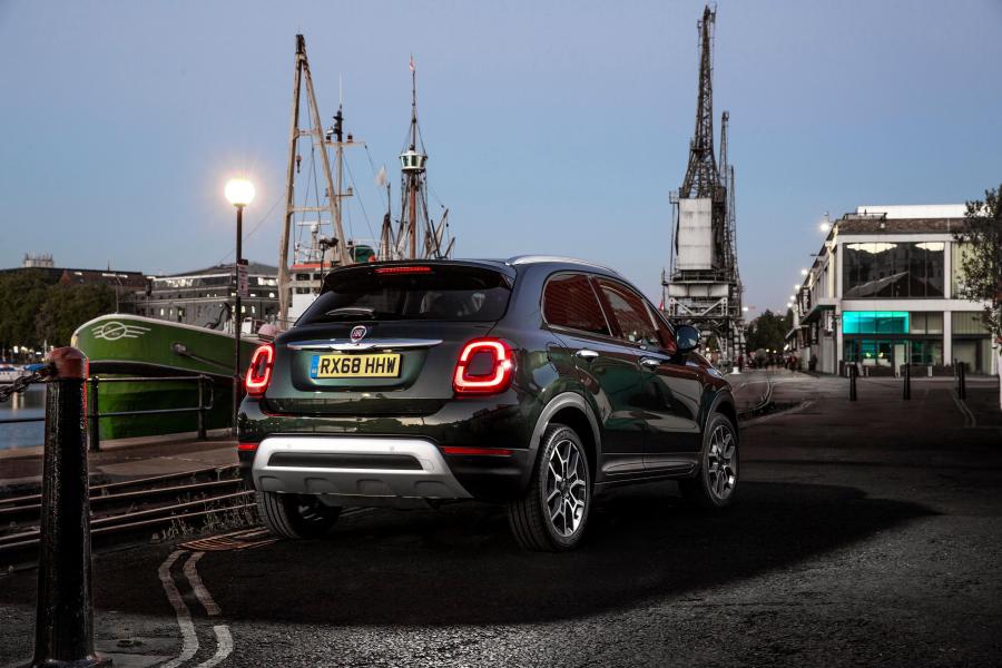  Fiat 500X Cross (334) 2018 года  (UK) (фото 43 из 47)